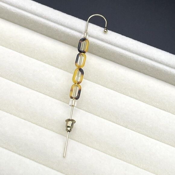 Yellow Gold with Oval Acrylic Tortoise Shell Ear Crawler Hook Earring Pin - Picture 5 of 8